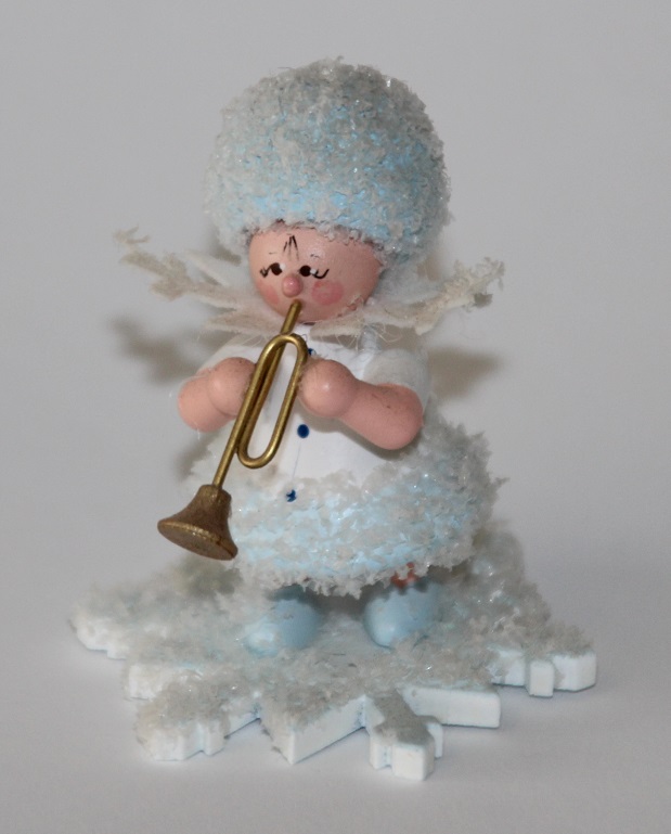 Trompete Schneeflöckchen mit Trompete